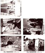 Vi på Saltkråkan 1968 photos Maria Johansson Torsten Lilliecrona Louise Edlind Manne Grünberger Olle Hellbom Find more: Saltkråkan Writer: Astrid Lindgren Skärgård From TV